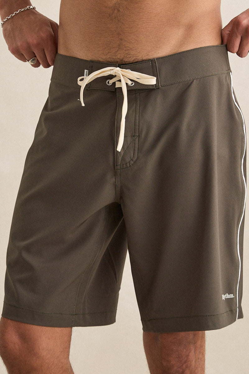 Essential Trunk | Olive