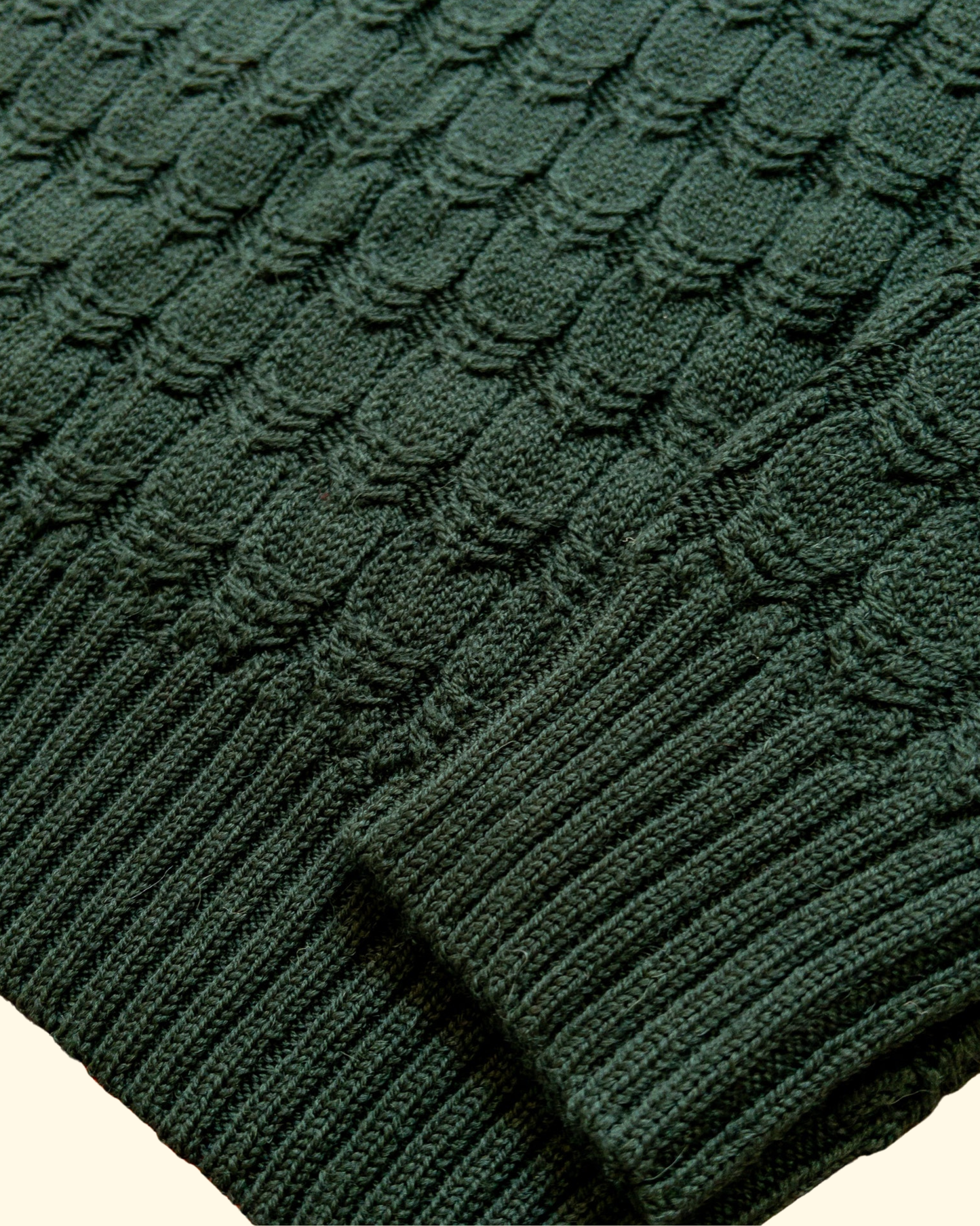 Highland Cableknit Crewneck Sweater | Evergreen