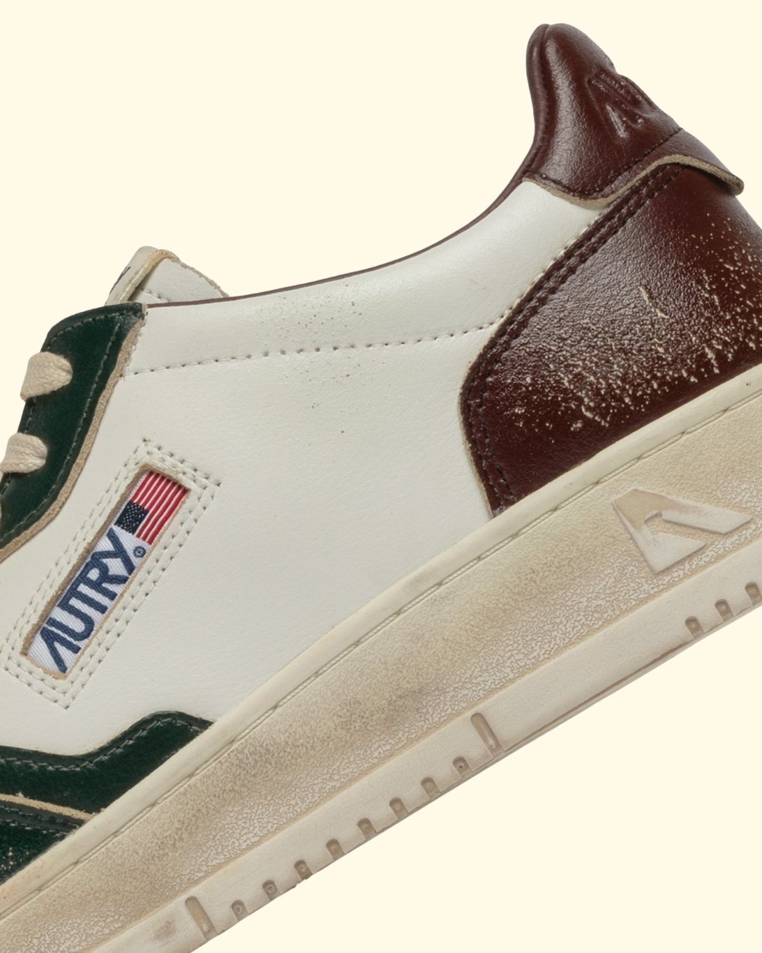 Super Low Vintage | White Pine & Rum