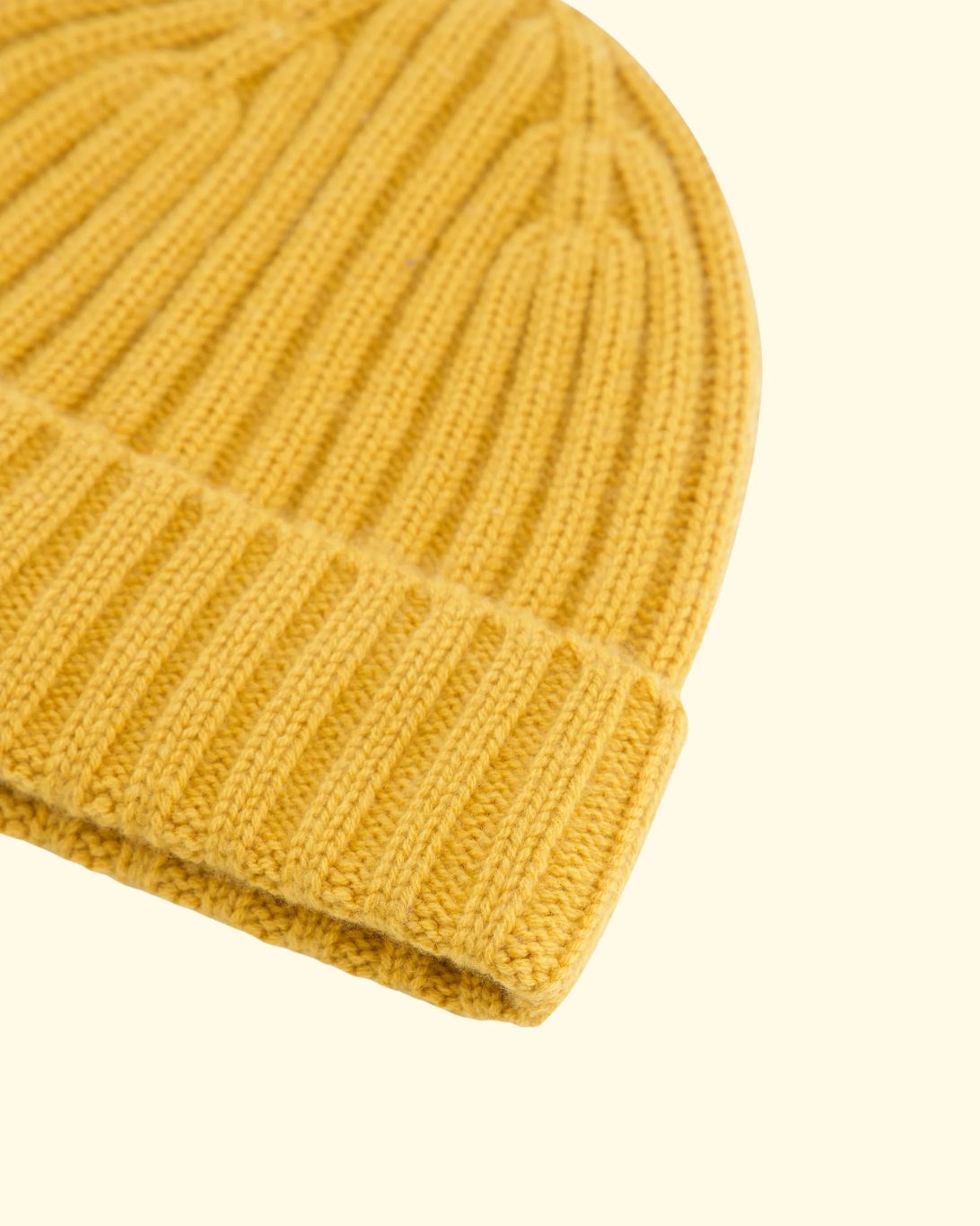 Cashmere Beanie | Gold