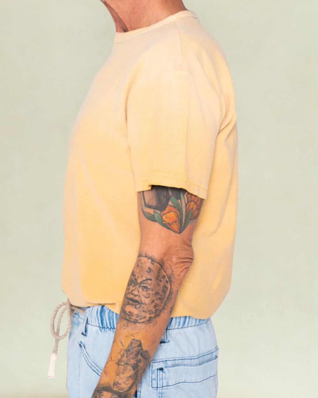 Model T. Sunfaded | Banana