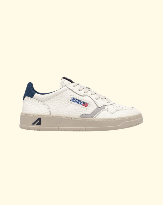 Medalist Low Sneaker | Ensign Blue & Peroscope