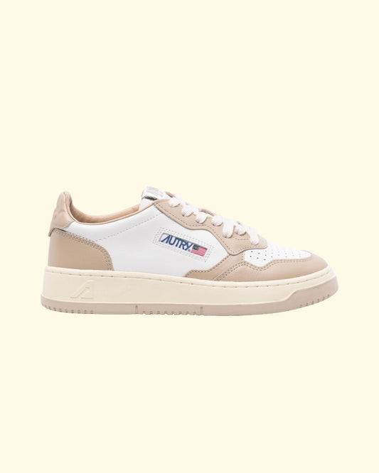 Medalist Low | White Leather Camel Brown