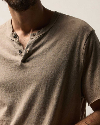 Slub SS Henley | Light Khaki Pigment