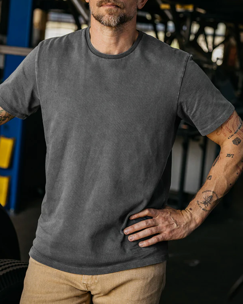 The Stamp Outlast Tee | Concrete