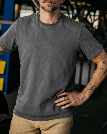 The Stamp Outlast Tee | Concrete