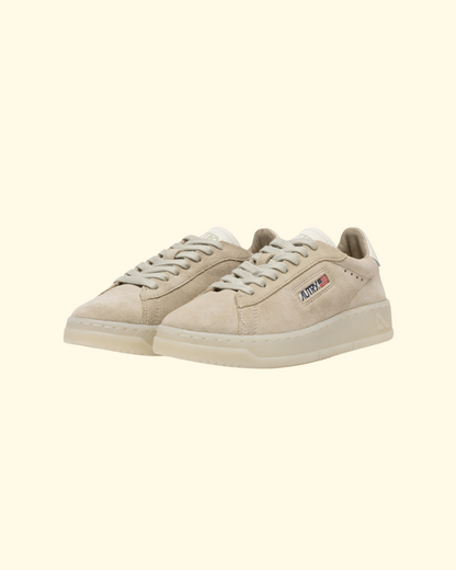 Dallas Low | Marshmellow & Papyrus