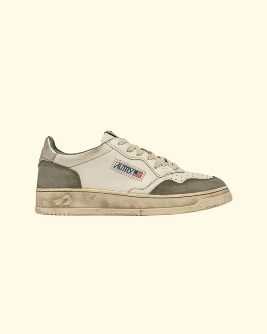 Medalist Low Super Vintage | Silver Lizard