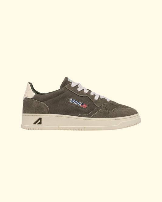 Medalist Low | White & Green
