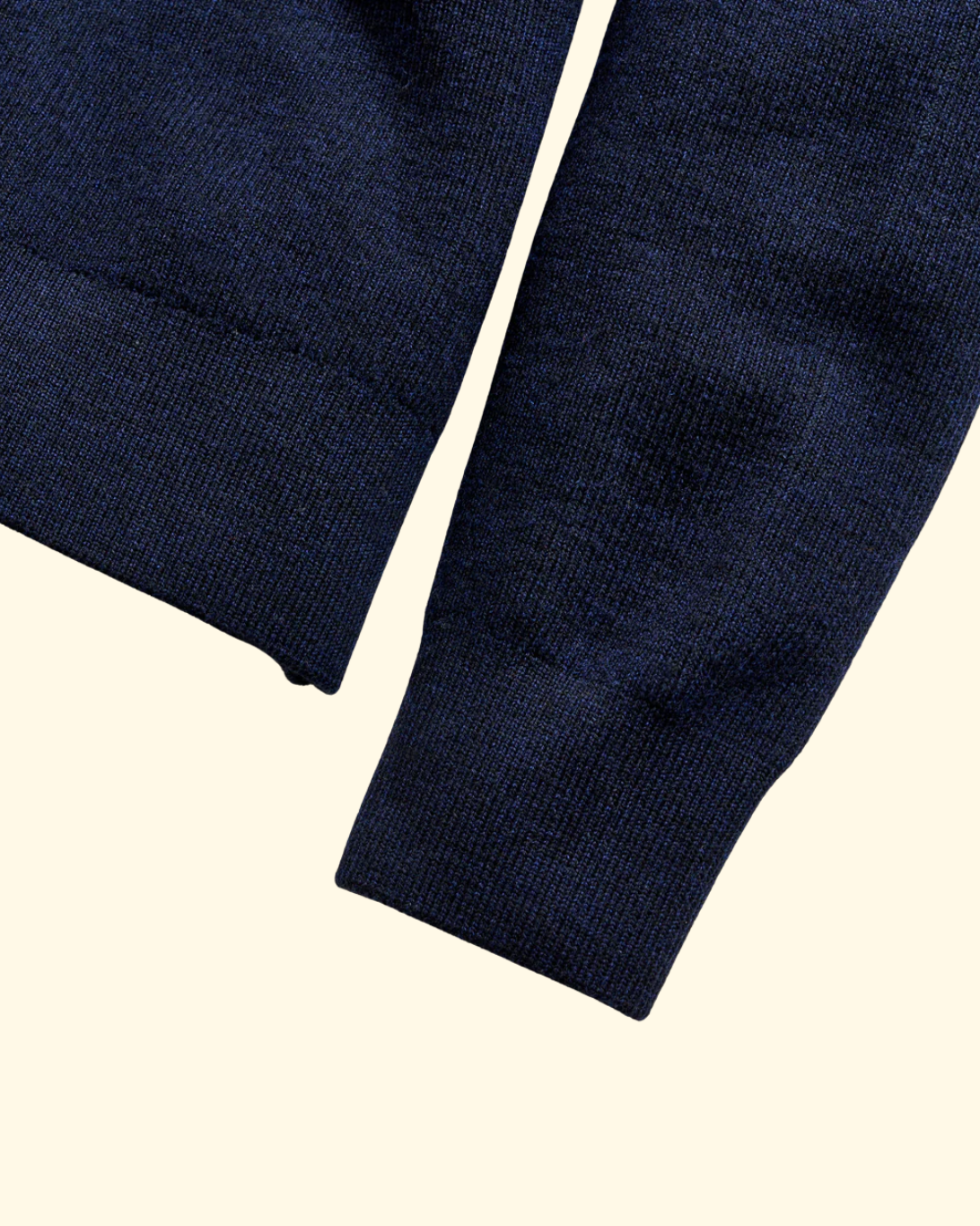Bishop Rib Crew | Carbon Blue