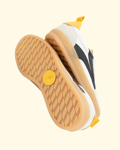 Fez Sneaker | Retro White