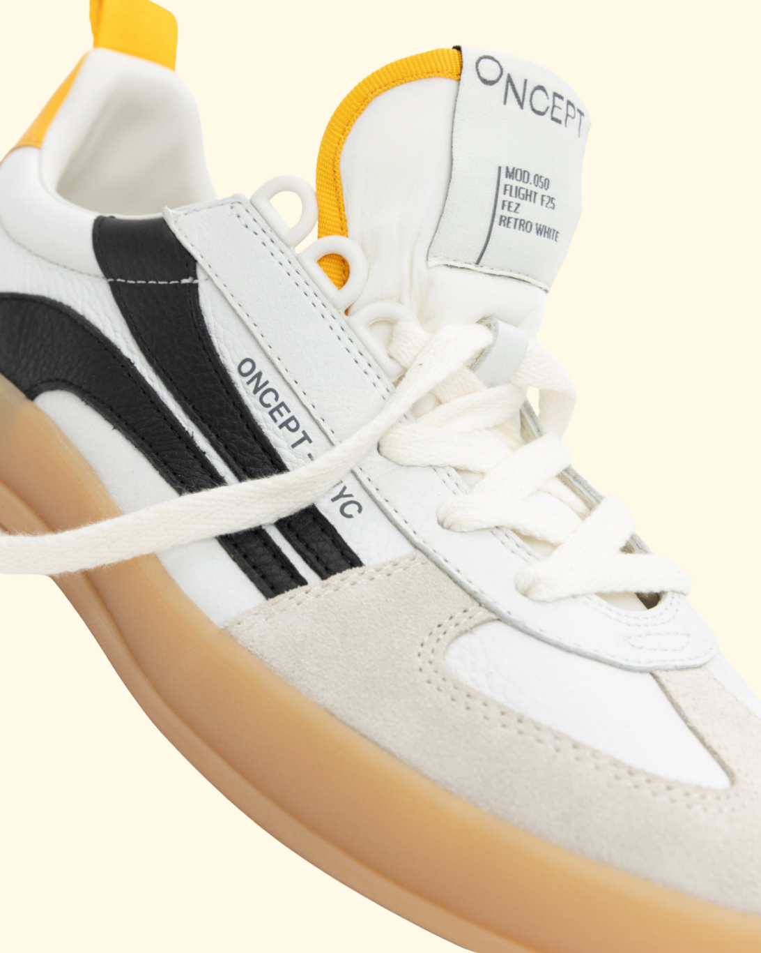 Fez Sneaker | Retro White