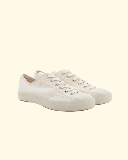 Gym Classic | White