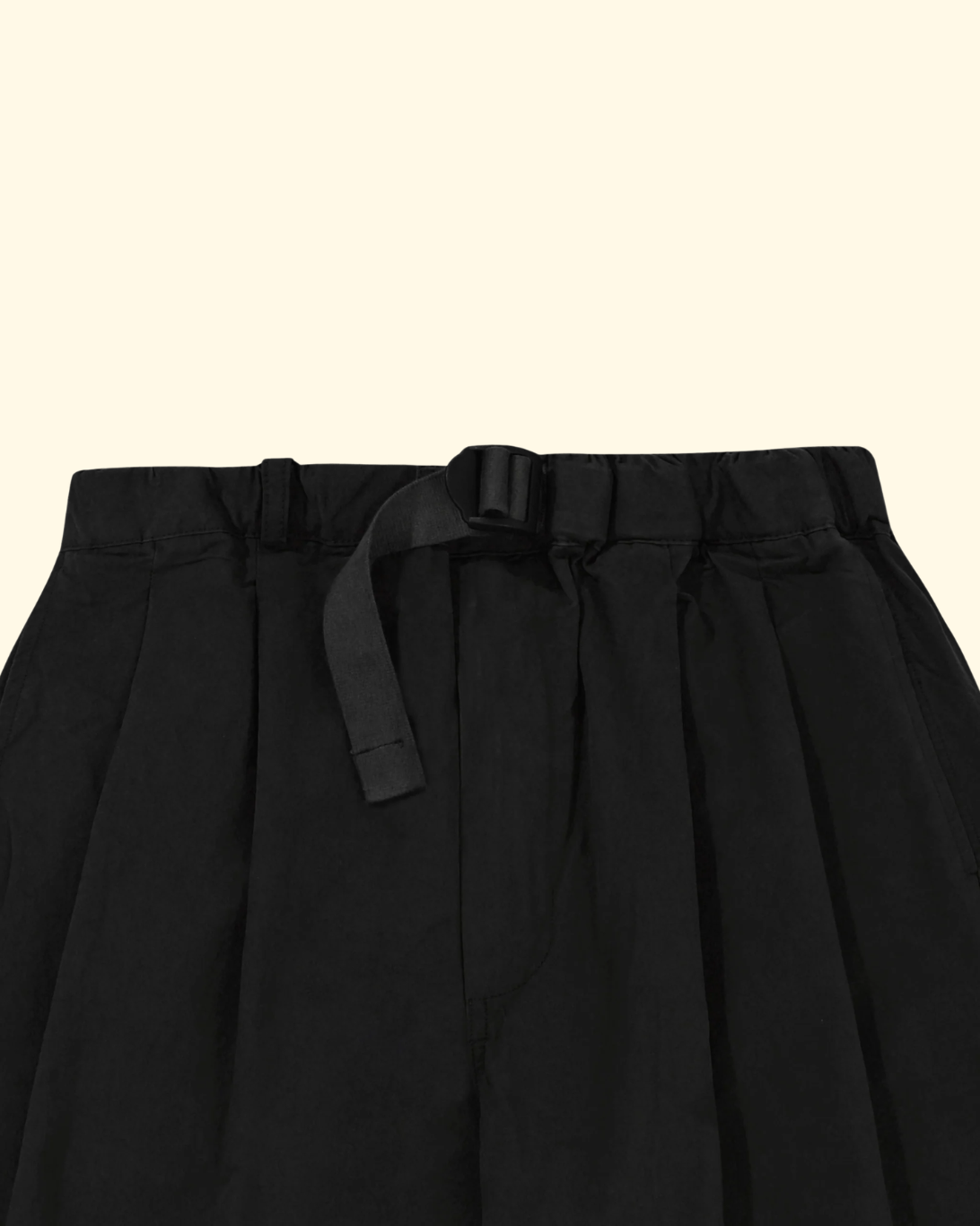 Two Tuck Wide Pants | Black