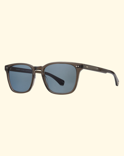 Earvin Sun | Black Glass