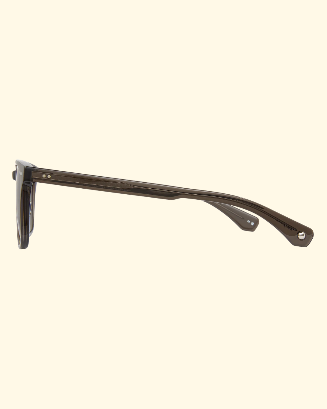 Earvin Sun | Black Glass