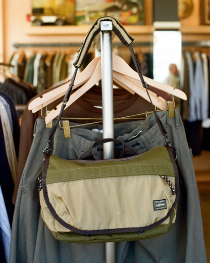 New Hype Messenger Bag | Khaki Sand