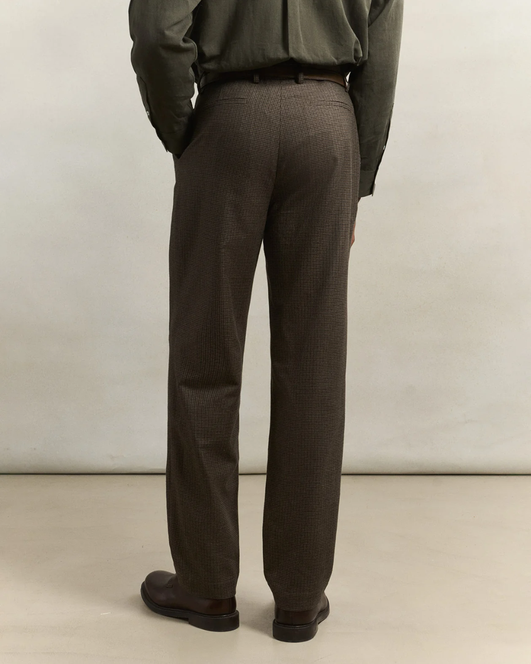 One Pleat Trouser | Mini Houndstooth Olive