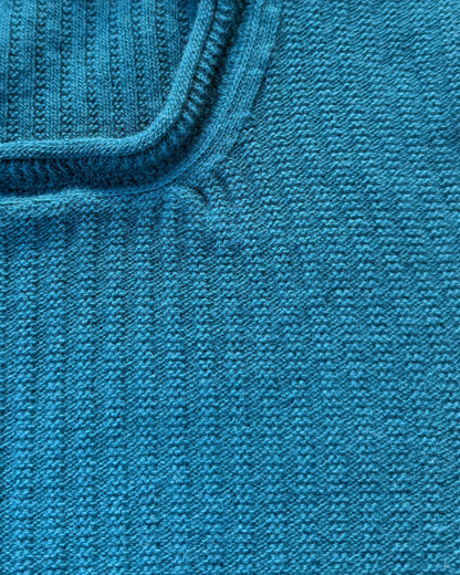 Moss Rib Chevron Neck Sweater | Teal