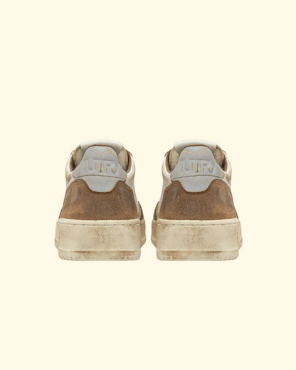 Medalist Low Super Vintage | Cognac Leather Suede