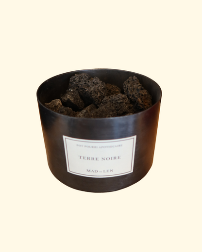 Lava Apothicaire Petite | Terre Noire