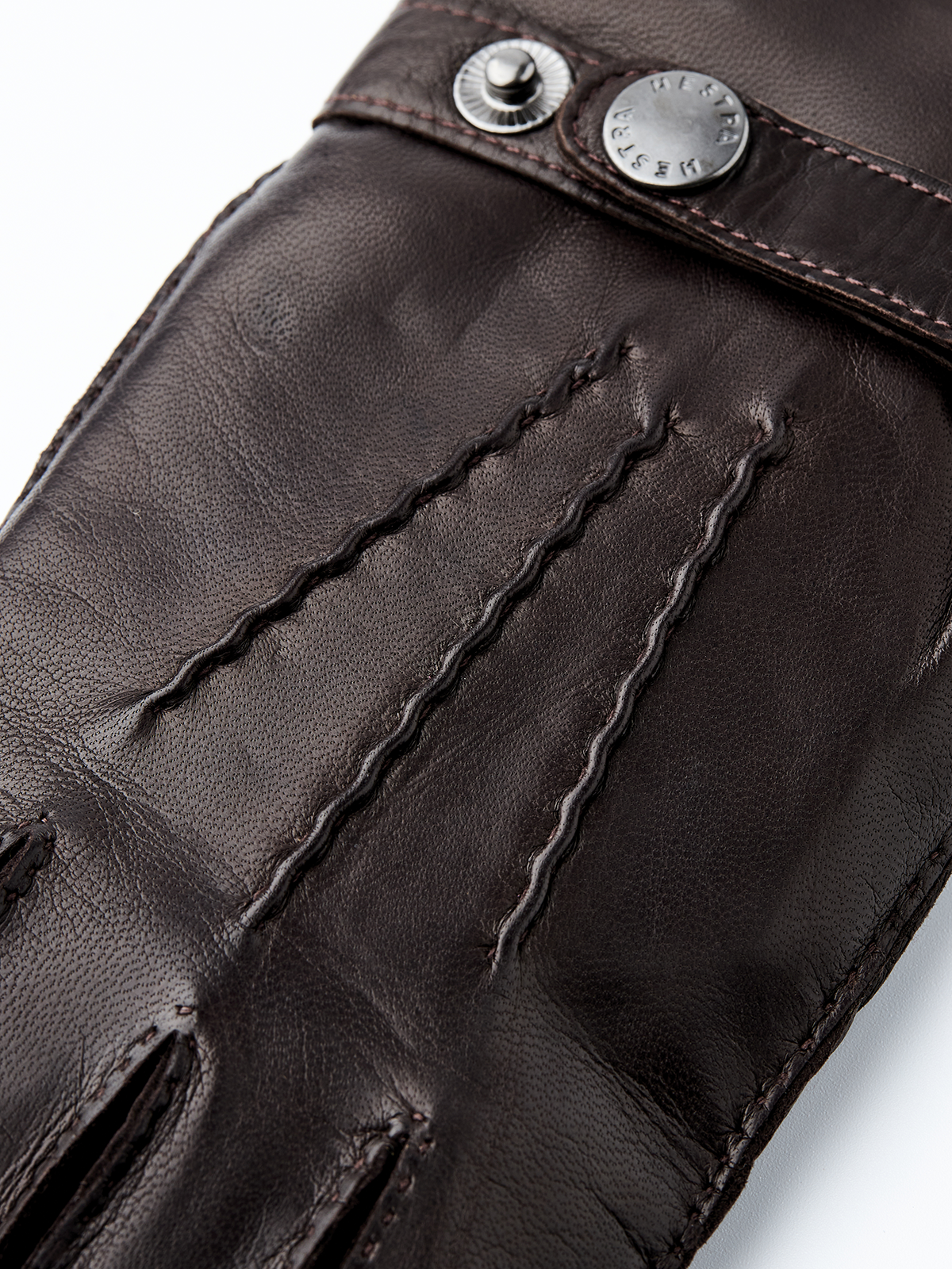 Hestra jake espresso glove detail